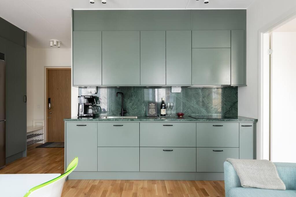 Modern Elegance I Hagastaden Appartement Stockholm Buitenkant foto