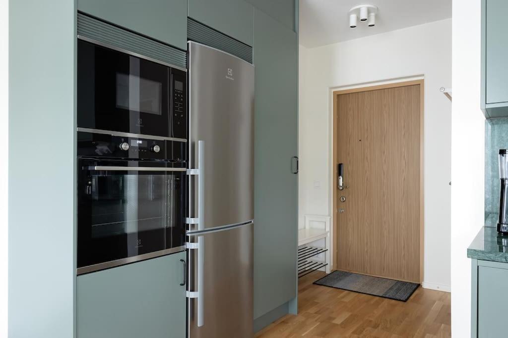 Modern Elegance I Hagastaden Appartement Stockholm Buitenkant foto